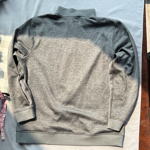 Under Armour Cold Gear quarter zip pullover. - Picture 5 of 5